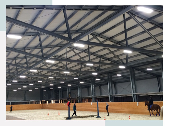 Строительство конных манежей от 617 руб в Ульяновск